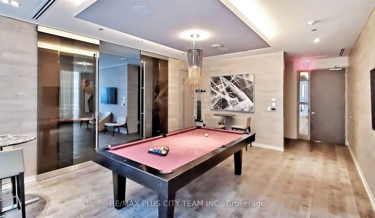 88 Scott St game room