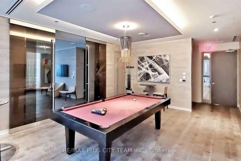 88 Scott St game room