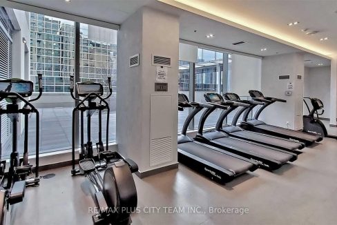88 Scott St gym