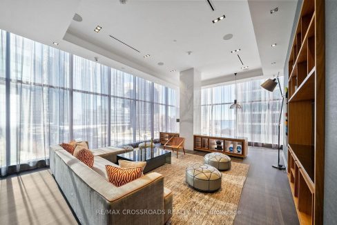 Ten York game room